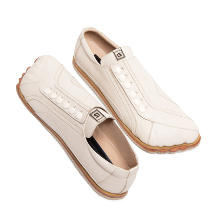 FINGERTIP IVORY FLATS