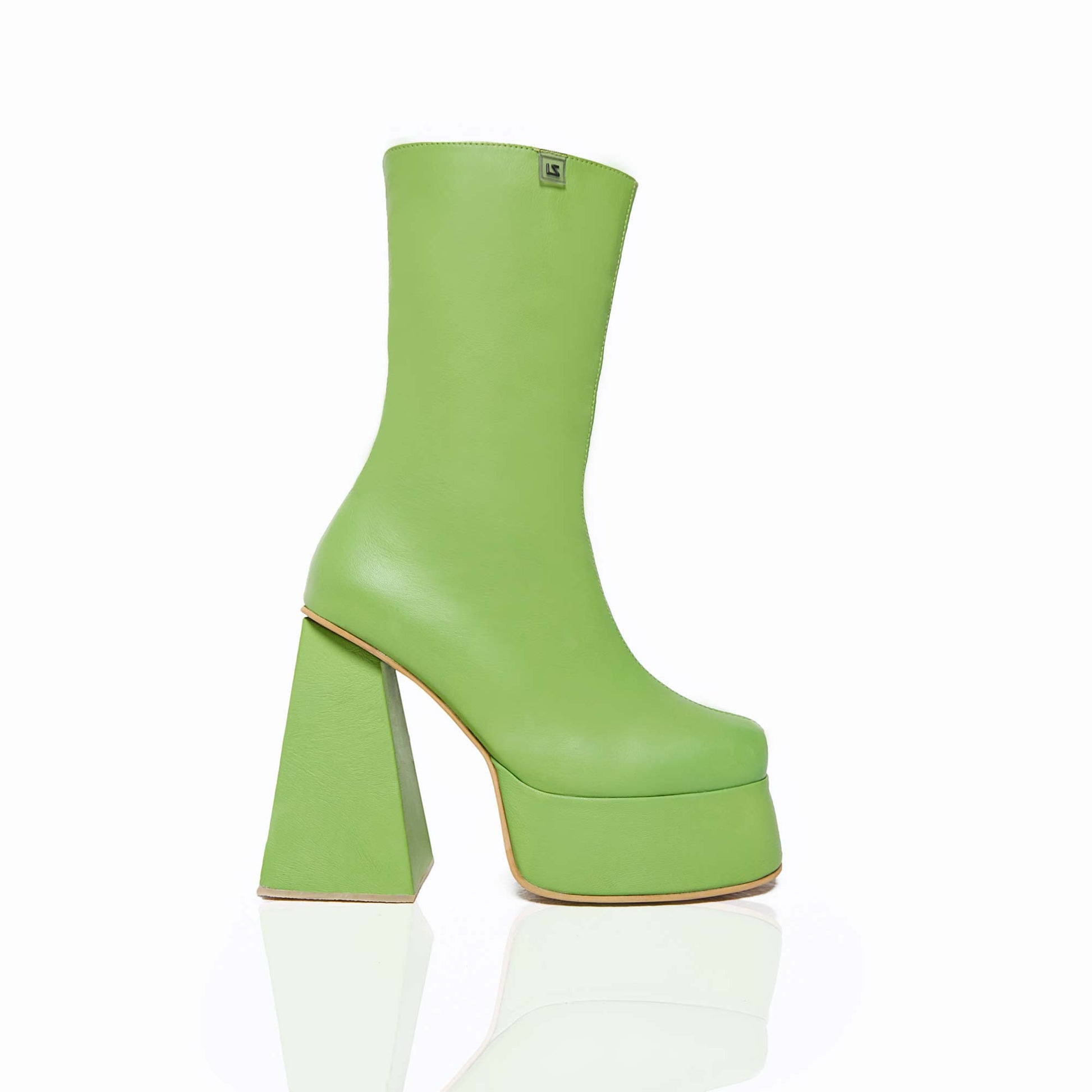 VENOM ROLLER BOOTS (8154397278439)