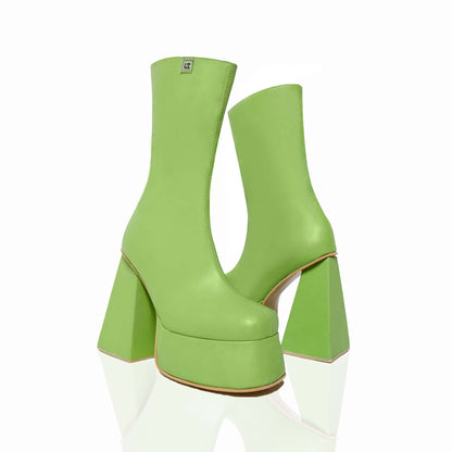 VENOM ROLLER BOOTS (8154397278439)