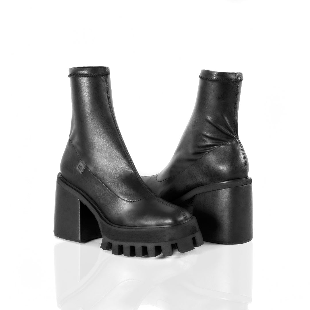 STONER BOOTS (6733882917031)