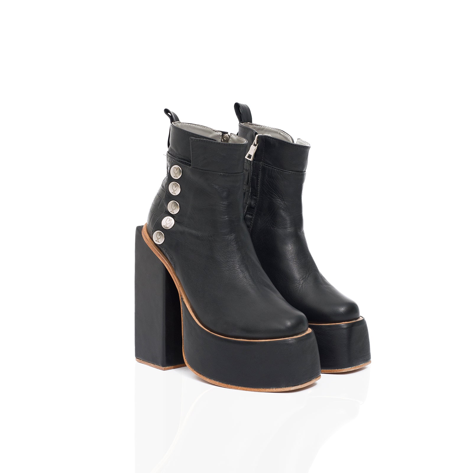 CLASH BOOTS (6128703013031)