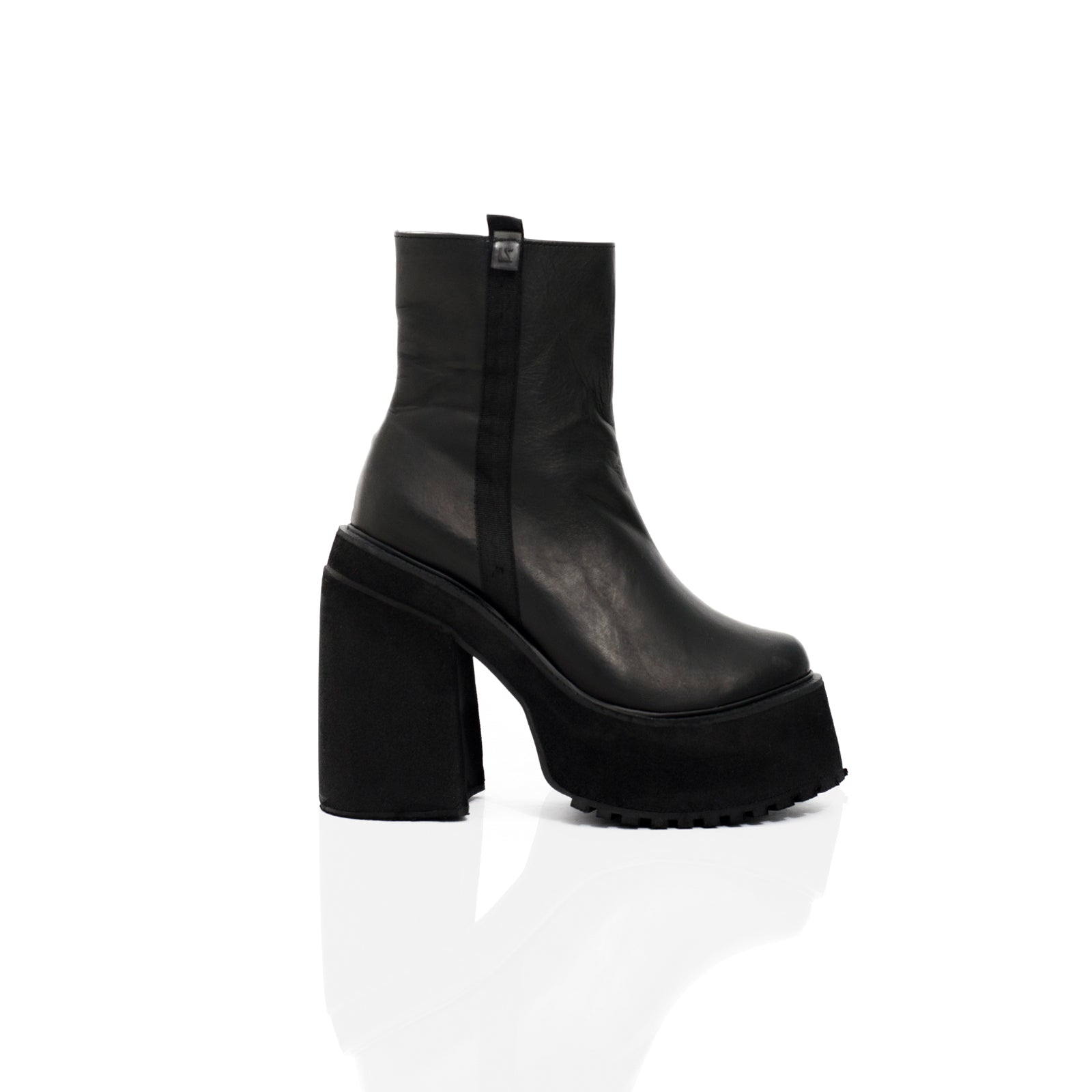 KITARA BOOTS (6128703635623)