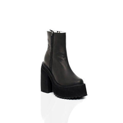 KITARA BOOTS (6128703635623)